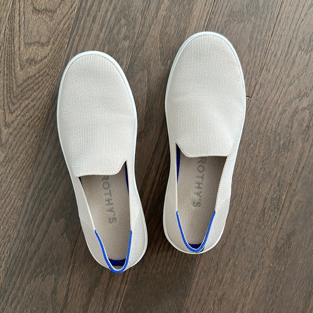 Rothy’s The Original Slip On Sneaker in Sand, size 6.5
